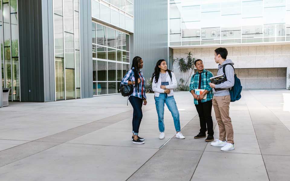 Daftar Universitas Swasta dengan Nilai UTBK