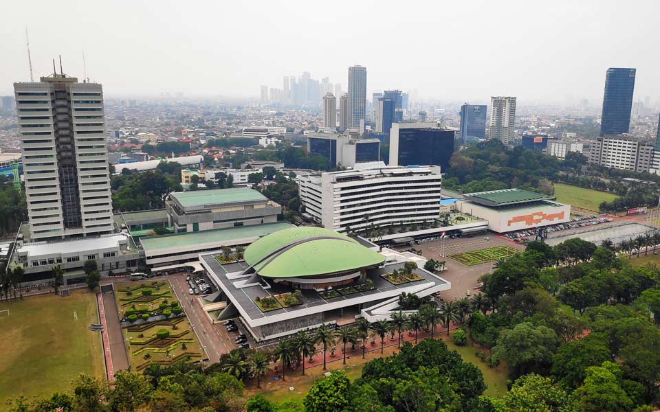Peluarng Kerja Ilmu Pemerintahan di Indonesia