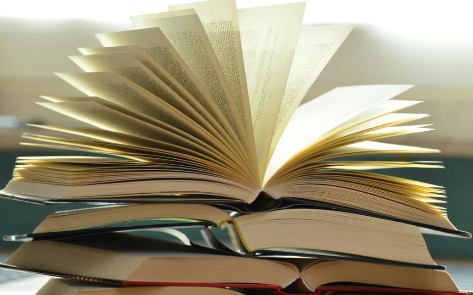 Daftar Buku Artificial Intelligence yang Wajib Kamu Baca