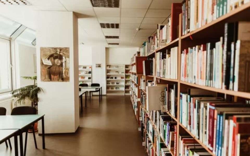 Tentang Fasilitas Deakin University Burwood Library